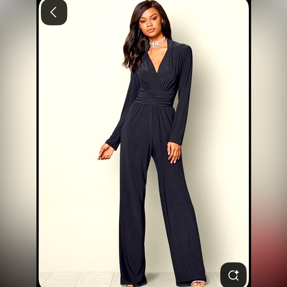 Elegant Navy Jumpsuit - Picture 1 of 4